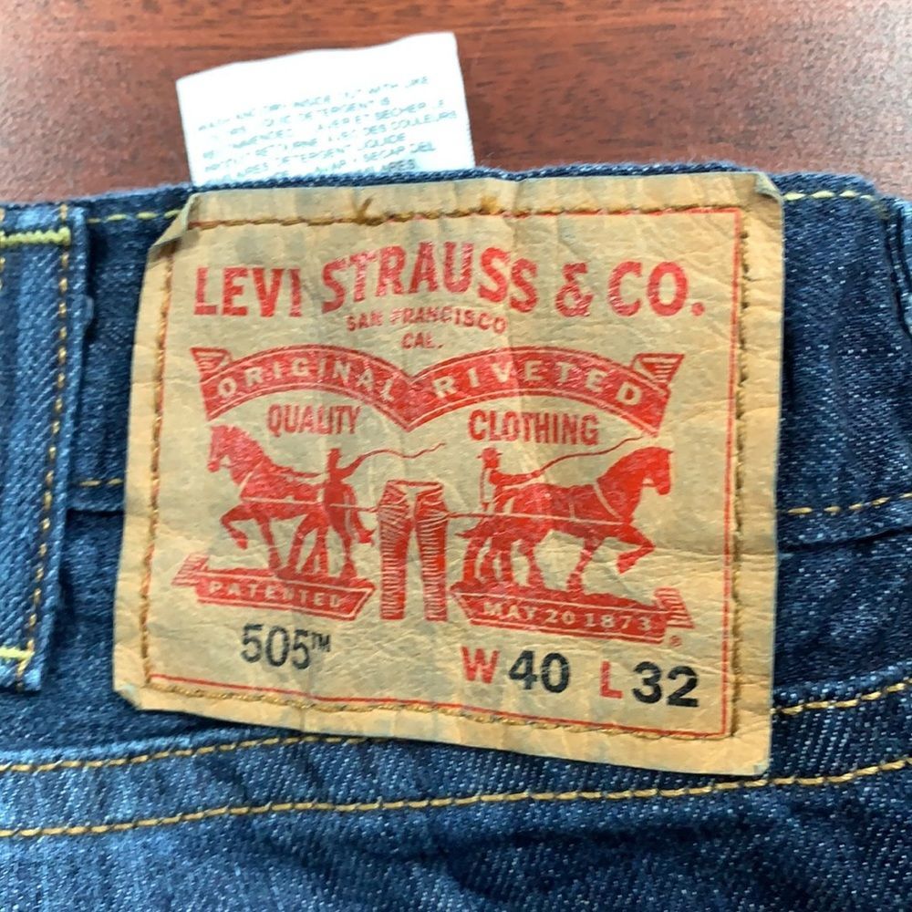Men’s 505 Levi’s mom jeans - Picture 6 of 8